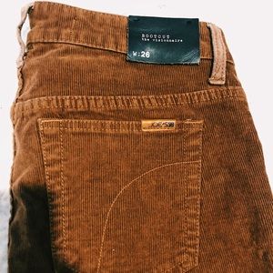 Joes WOMENS bootcut jeans!!! Hippie vibes